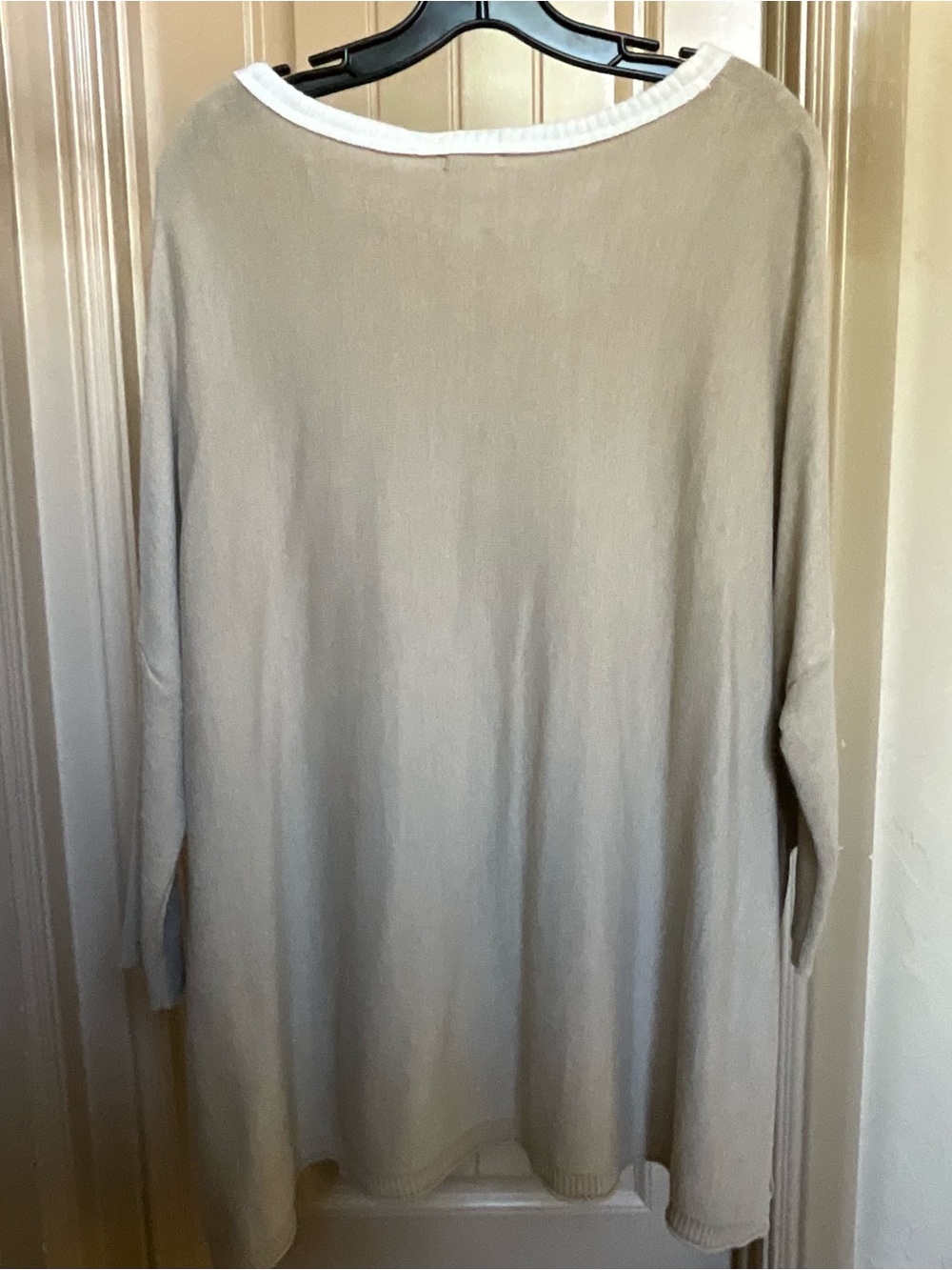 Mersea Catalina Khaki Crewneck Dolman Sweater OS - Picture 4 of 10